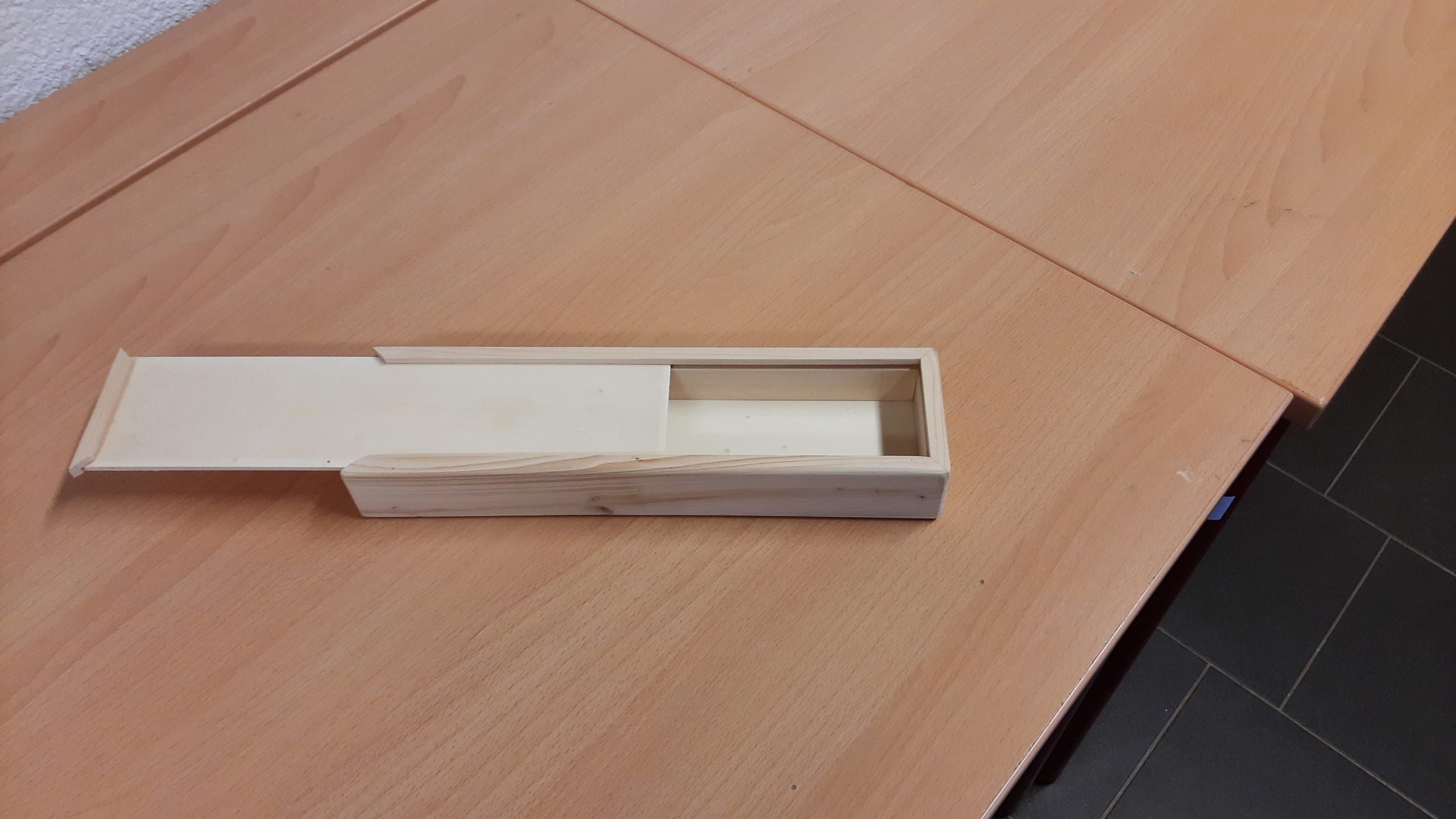 Preis: 15,00 € 1er Weinkiste mit Schiebedeckel